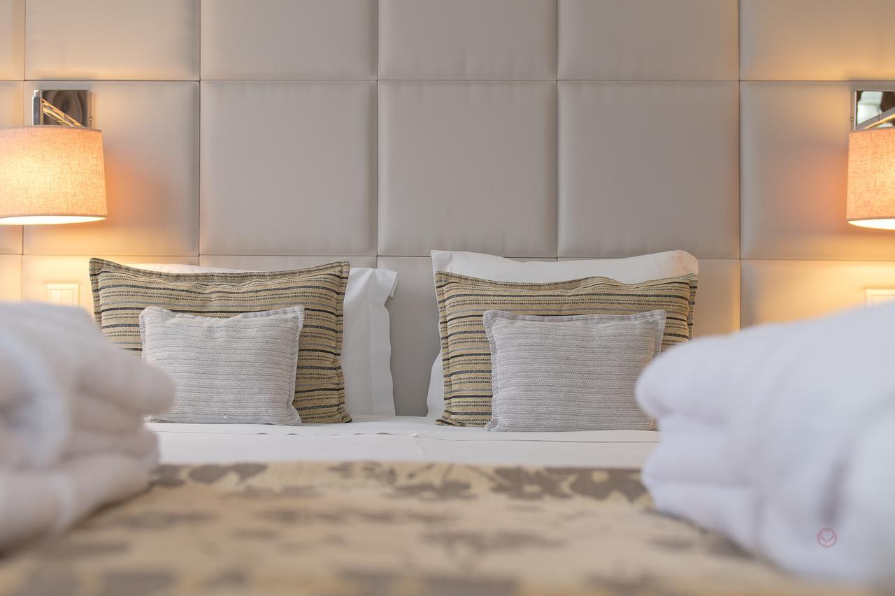 Basic Double Room,695981610:JPEG